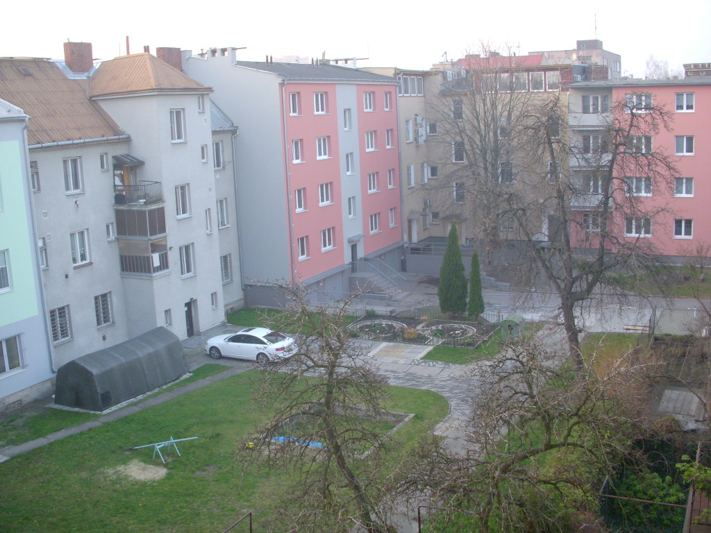 1+0 Závišova byt č.11, 14m2 - dvůr